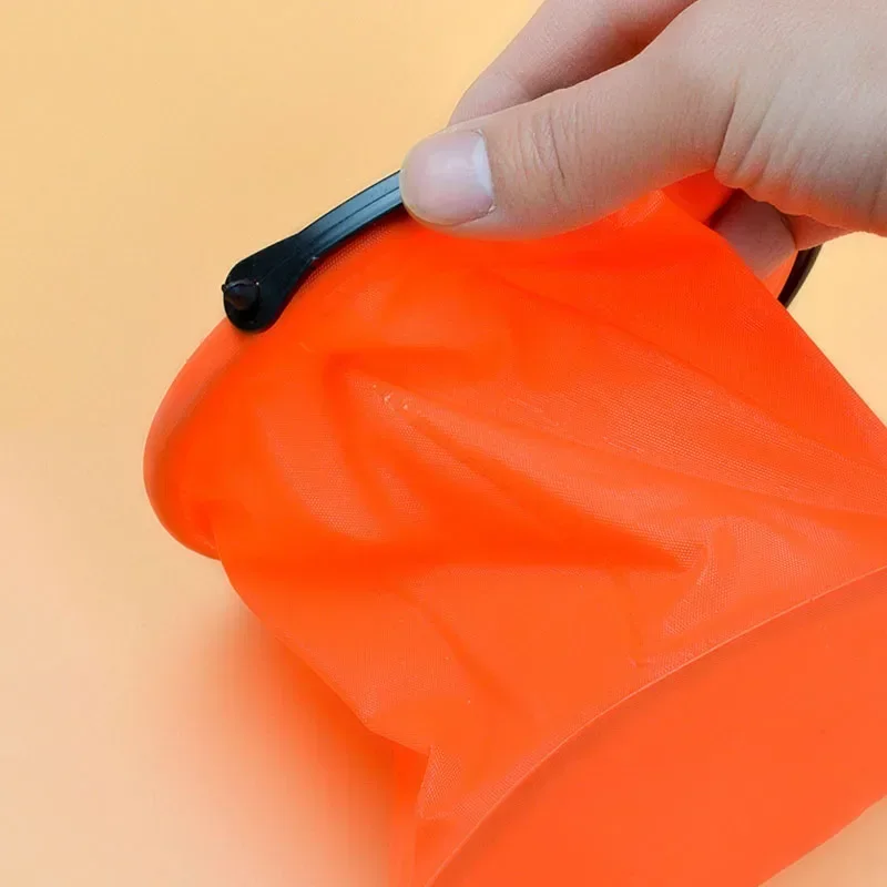 Beach Sand Bucket Toy  Collaps - Kids Outdoor Play Area reseña y precio